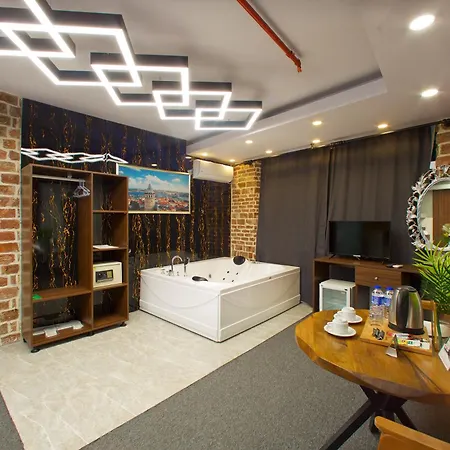 Galata By Boss 3*